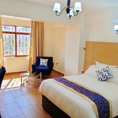 Hays Suites Hotel Найроби Екстериор снимка